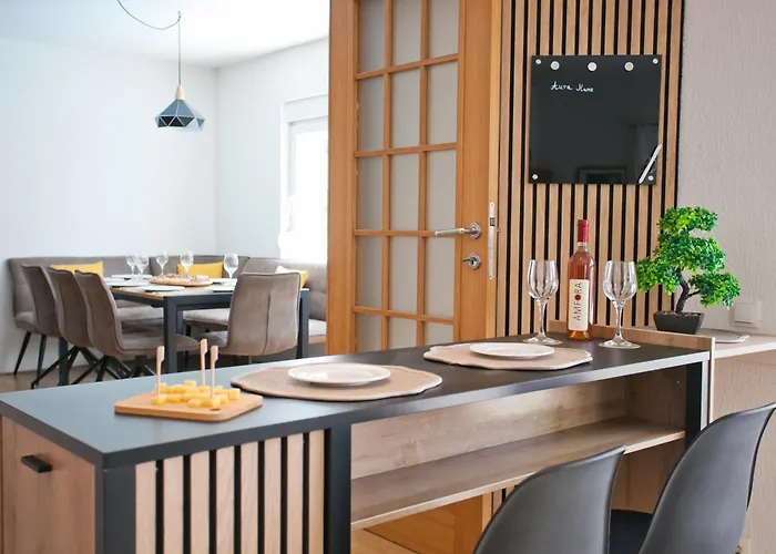 Apartment Aura Maris, Kastel Stari *